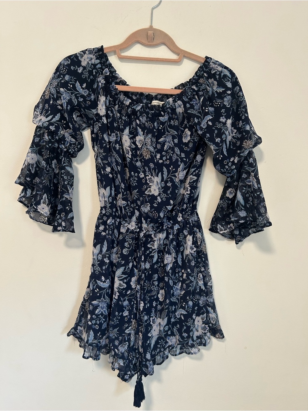 American Eagle Outfitters Navy and White Floral Romper